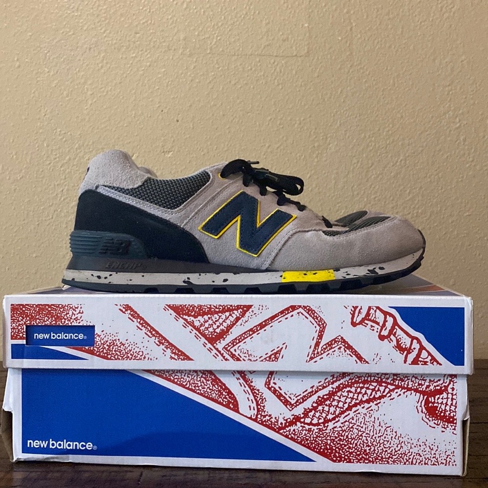 New balance gray size 10